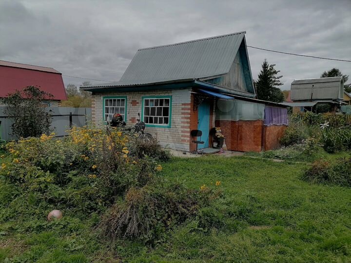 Дача 28 м² на участке 6 сот.