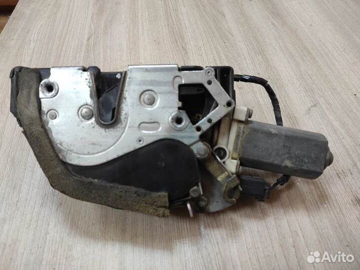 Замок двери передней левой BMW 7 -Series E65 E66 с