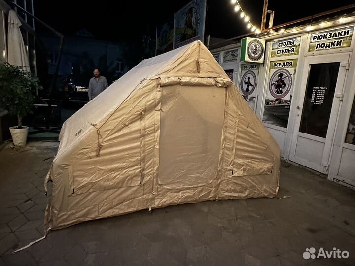 Большая надувная палатка