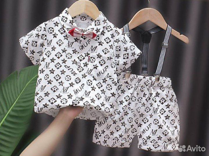 Нарядные костюмы для мальчиков 80-98р