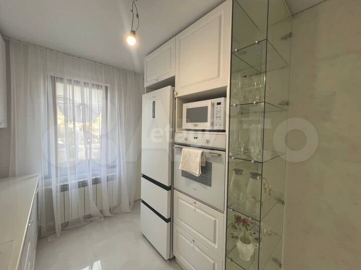 3-к. квартира, 74 м², 1/5 эт.