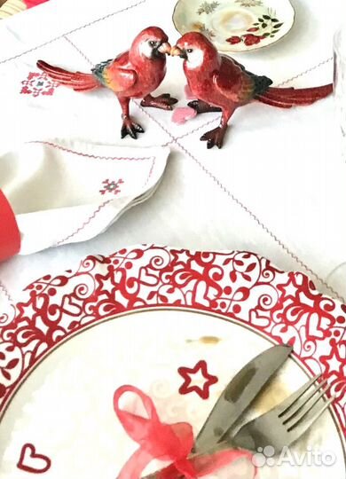 Попугаи неразлучники декор