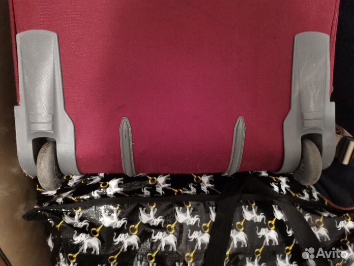 Чемодан на колесах