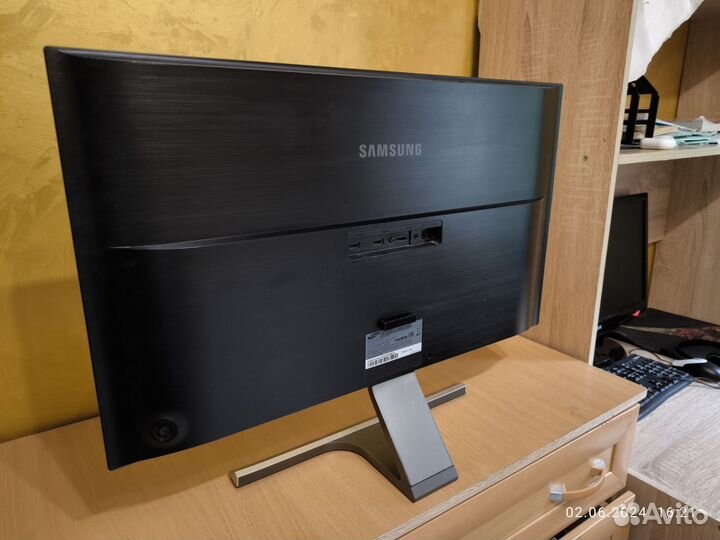 Монитор Samsung 4k 28