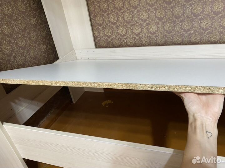 Двухъярусная кровать с матрасом