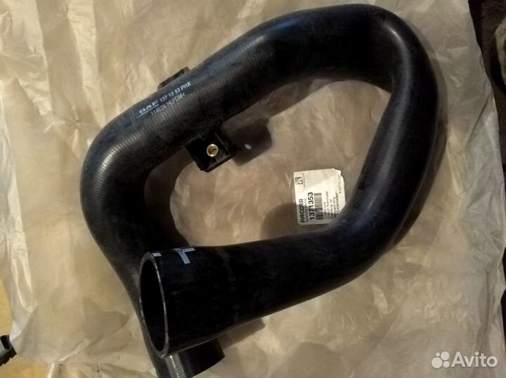 1371353 Патрубок радиатора нижний DAF CF85 CF75