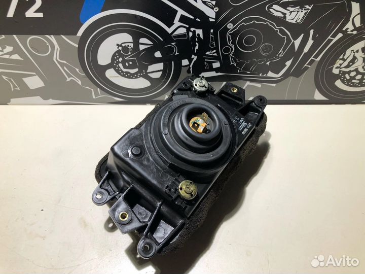 Фара Suzuki GSF 1200 S Bandit 1996 - 2000г