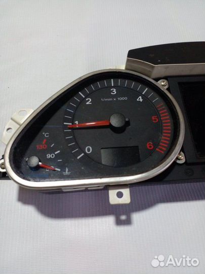 Щиток панель приборов Audi Audi A6 C6 2.0 BRE TDI