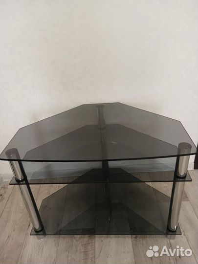 Тумба под телевизор