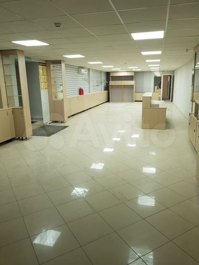 Торговая площадь, 220 м²