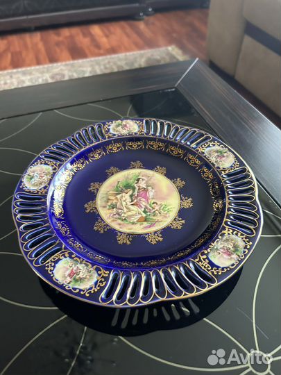 Тарелк в стиле «Мадонна»