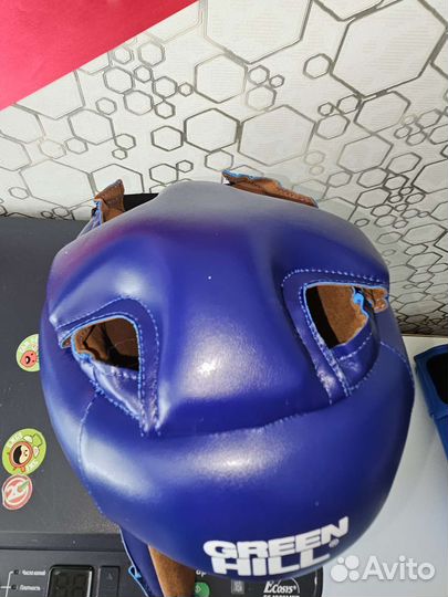 Шлем,накладки,перчатки для кикбоксинга