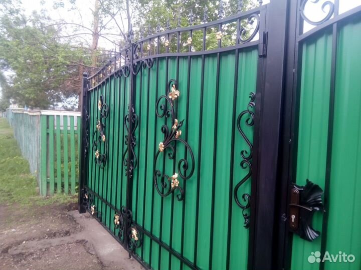 Ворота кованые с калиткой