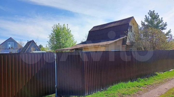 Дом 54 м² на участке 8 сот.