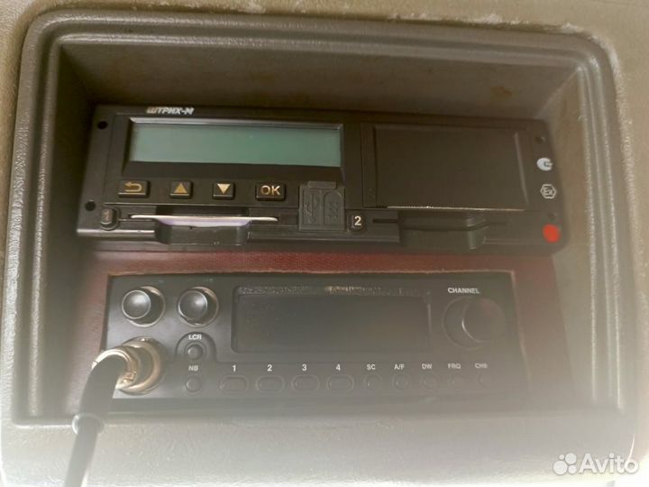 Freightliner Century Class с полуприцепом, 1999