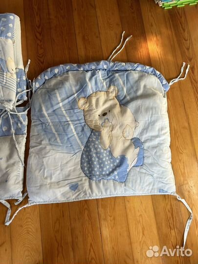 Бортики в кроватку