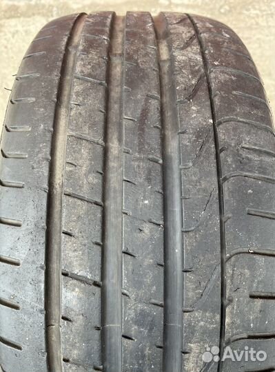 Pirelli P Zero 245/35 R20
