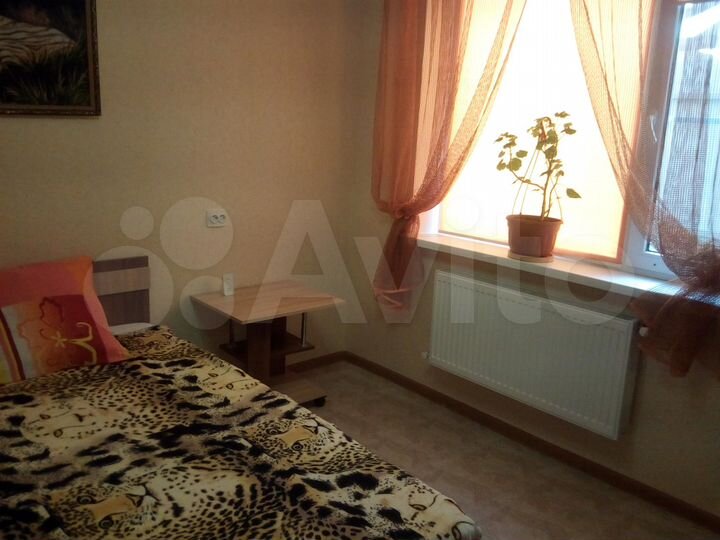 Дом 50 м² на участке 1 сот.