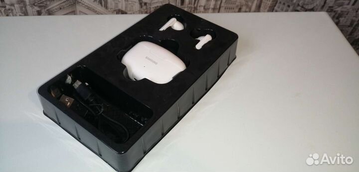 Беспроводные наушники samsung buds 21