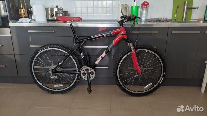 Велосипед GT Avalanche 0.0 2001
