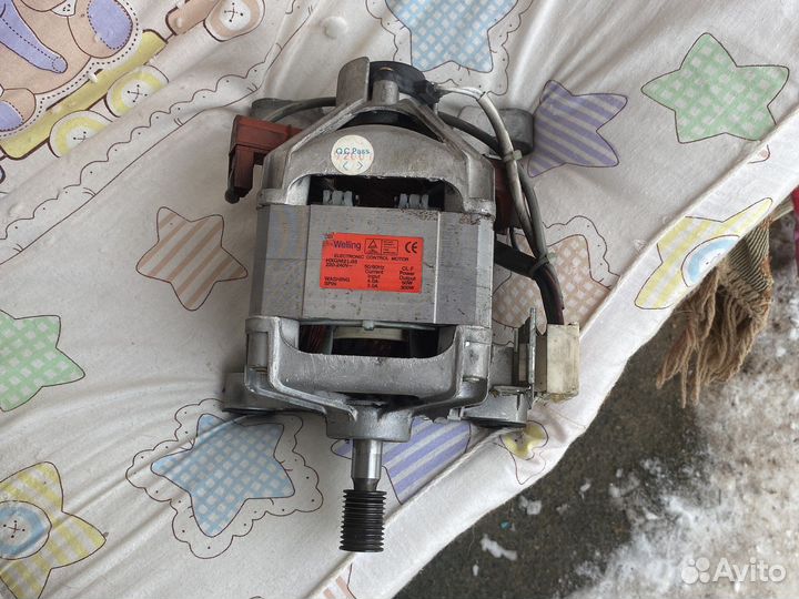 Двигататель стиральной машины