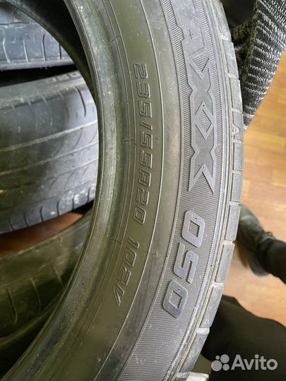 Dunlop SP Sport Maxx 050 235/55 R20