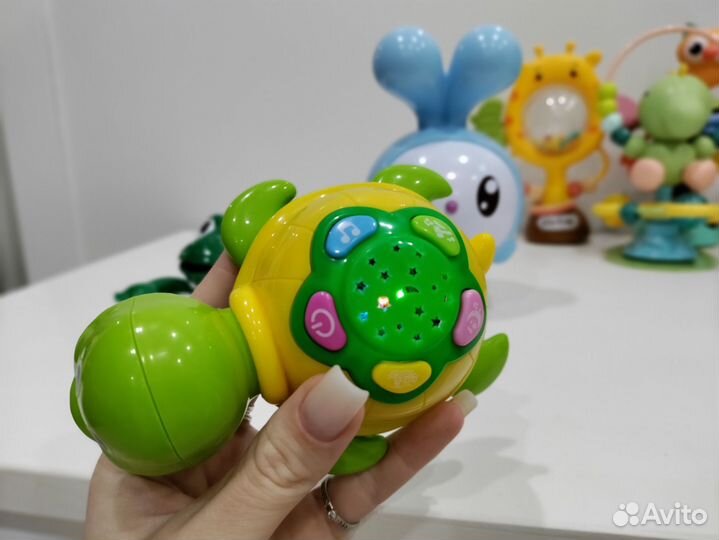 Игрушки для малышей пакетом