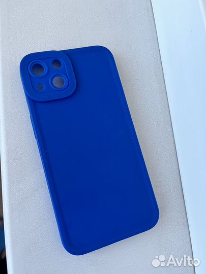 Чехол на iPhone 13