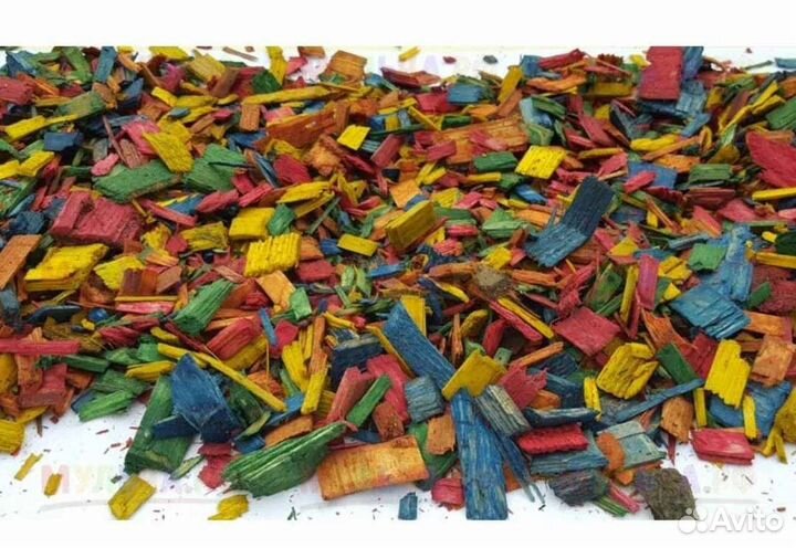 Щепа крашеная