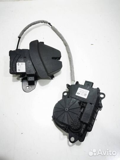 Замок крышки багажника Land Rover Range Rover 4