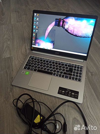 Aser i5-1035g1/nvidia mx330 2gb/12gb/740gb ssd+hdd