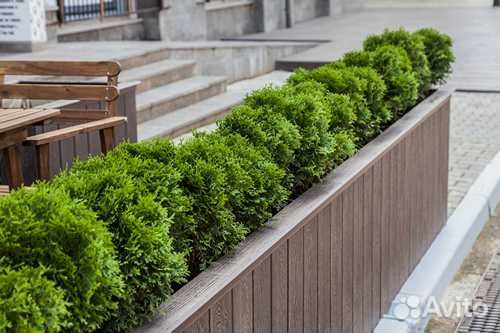 Деревянные уличные кашпо для кафе под заказ