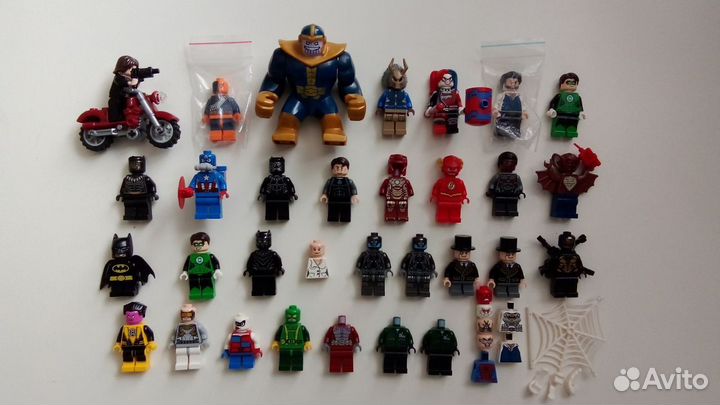 Lego минифигурки