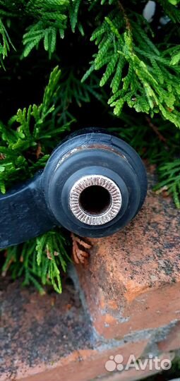 Рычаг задний левый toyota RAV 4