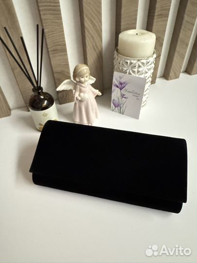 Платье вечернее