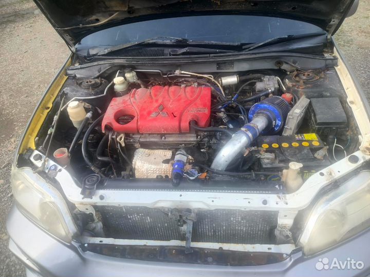 Mitsubishi Lancer Cedia 1.5 МТ, 2001, 150 000 км