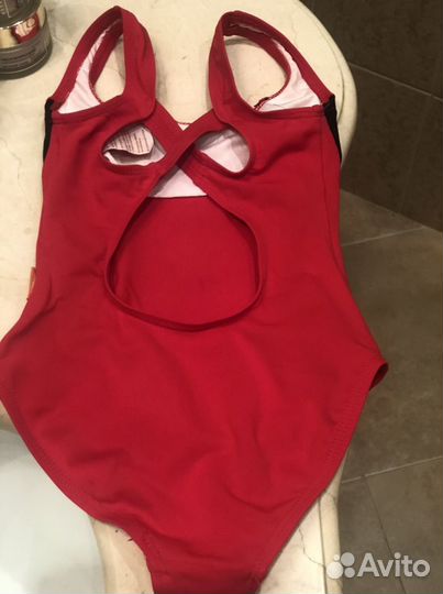 Купальник на девочку слитный