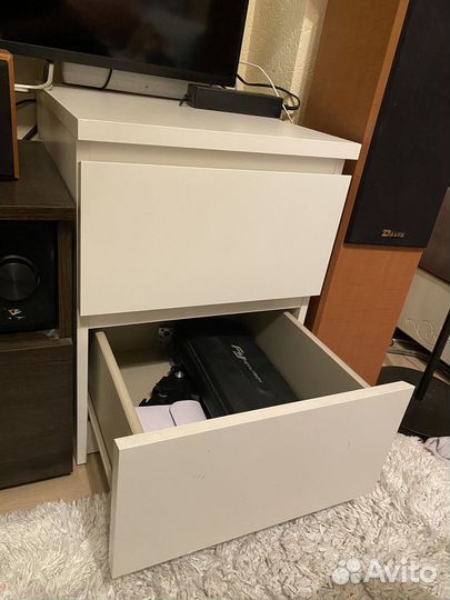 Тумба прикроватная IKEA malm