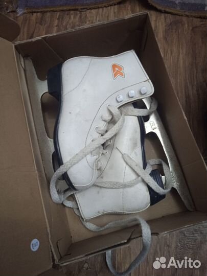 Коньки детские