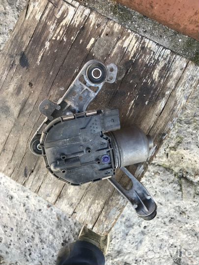 Моторчик дворника правый форд фокус Ford Focus 3