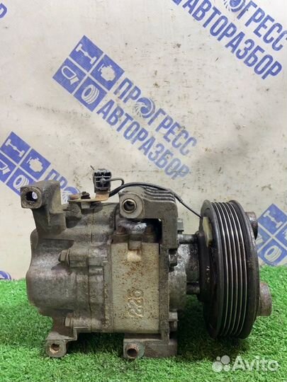 Компрессор кондиционера Mazda 6 Gg седан 1.8 L8