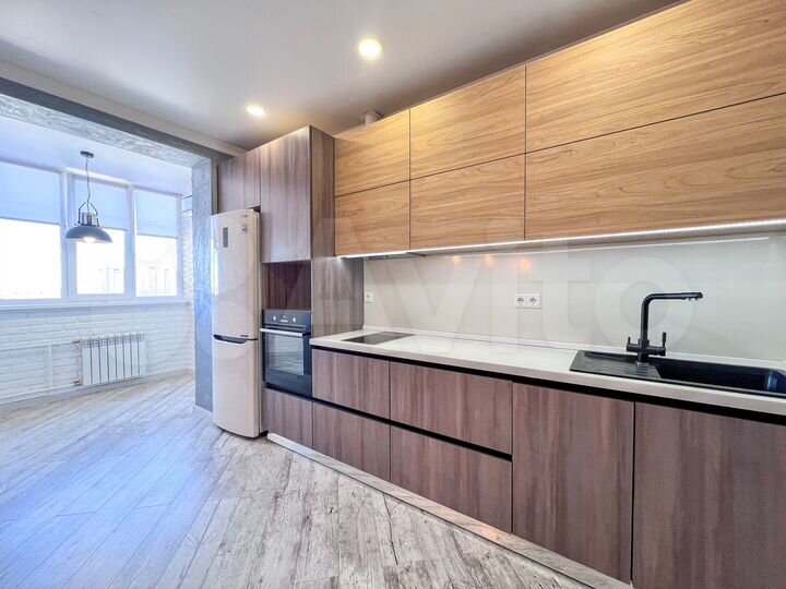 2-к. квартира, 61 м², 11/16 эт.