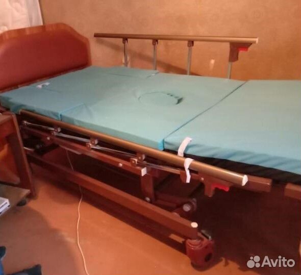 Кровать для лежачих больных автоматизи медицинская