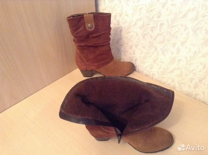 Осенние замшевые короткие сапоги (новые)
