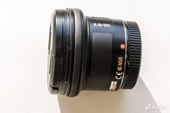 Фотообъектив широкоугольный Sony 20/2,8