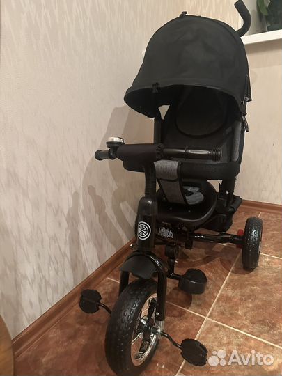 Трехколесный велосипед