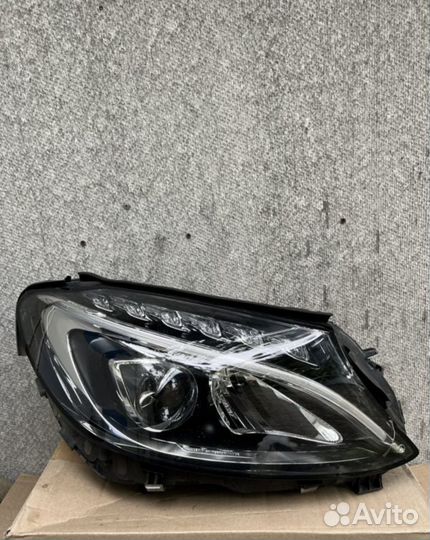 Фара на mersedes W205 Оригинал