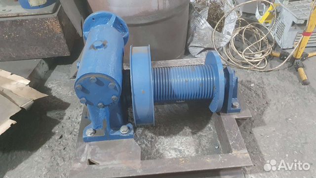 Лебедка грузовая