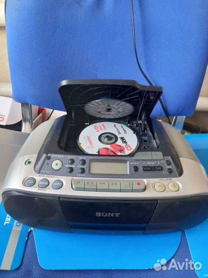 Музыкальный центр sony