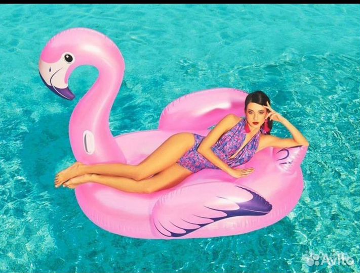 Надувной фламинго